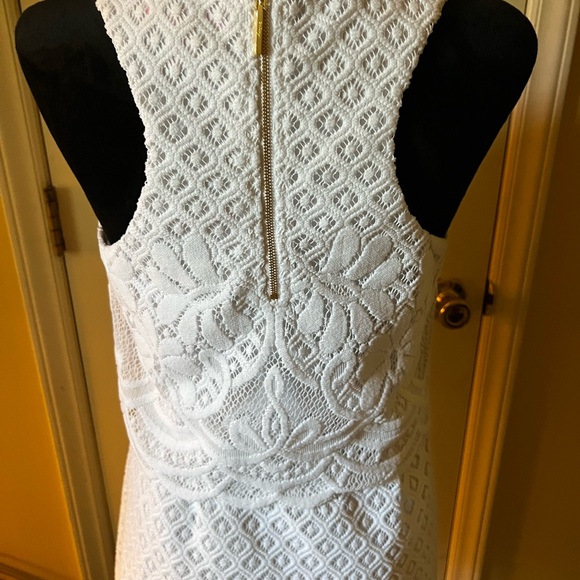 Lilly Pulitzer White lace dress.  Fully lined - Picture 5 of 9